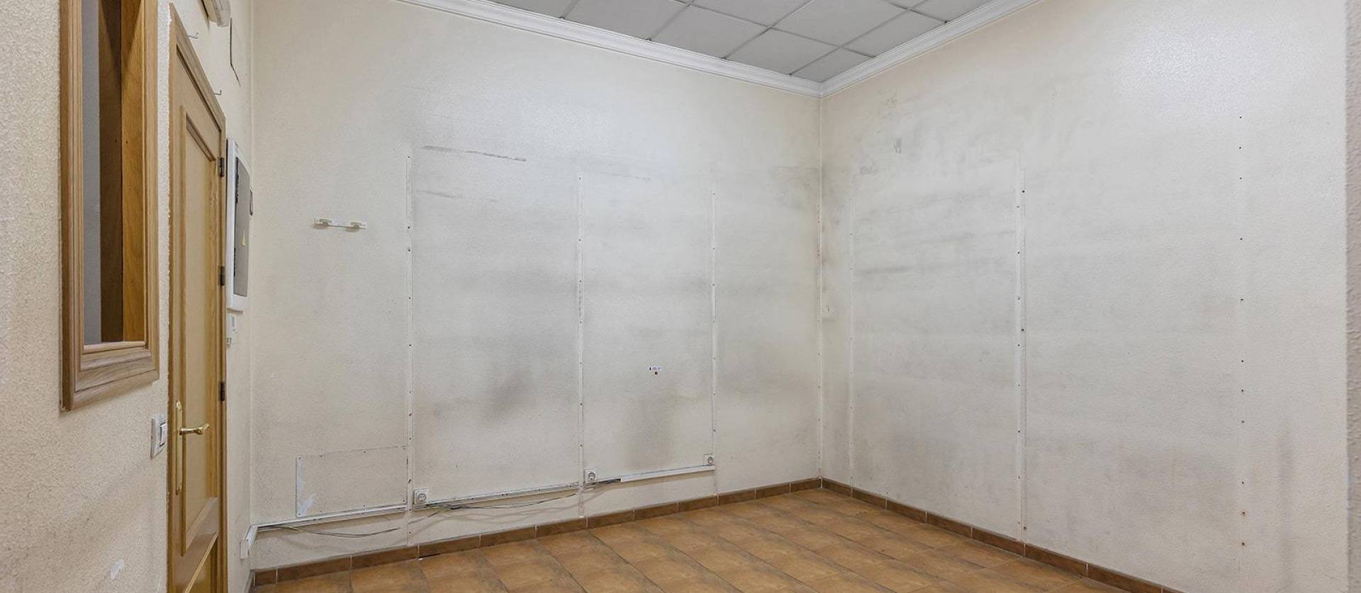 Venta - Comercial - Torrevieja - Centro
