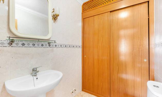 Bestaande woningen - Appartment - Torrevieja - Estacion de autobuses