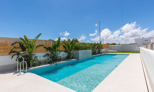 Nueva construcción  - Bungalow - Dolores - Sector 3