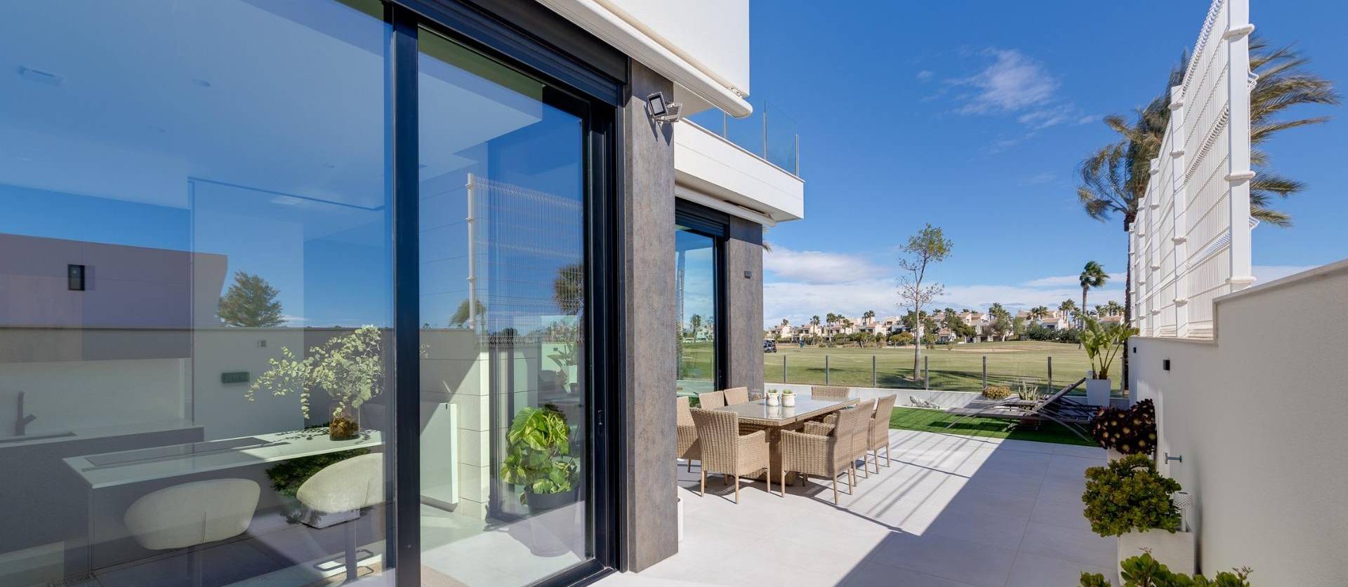 Nueva construcción  - Villa - Pilar de la Horadada - Roda Golf