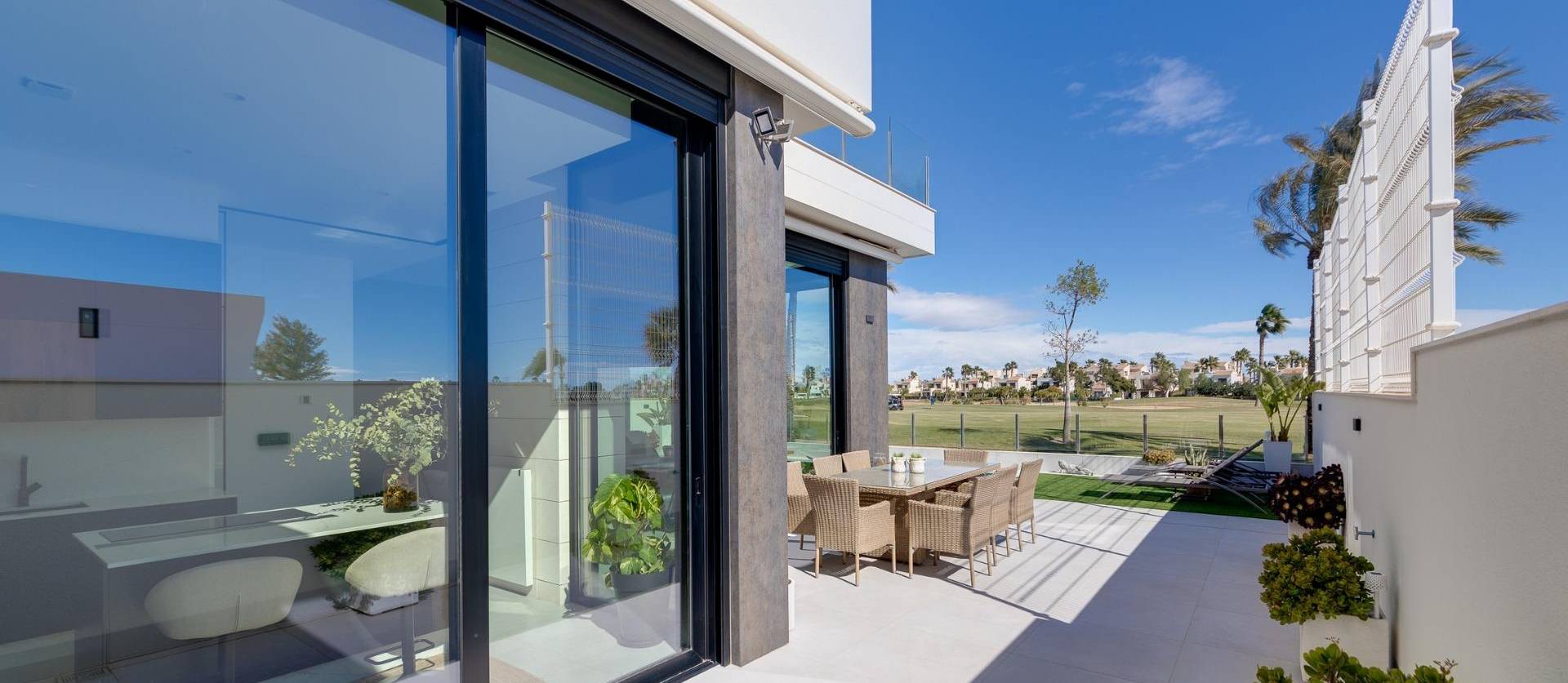 Nueva construcción  - Villa - Pilar de la Horadada - Roda Golf