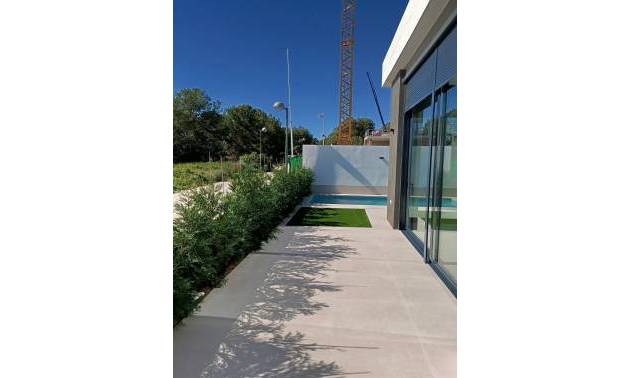 Nueva construcción  - Villa - Pilar de la Horadada - Roda Golf