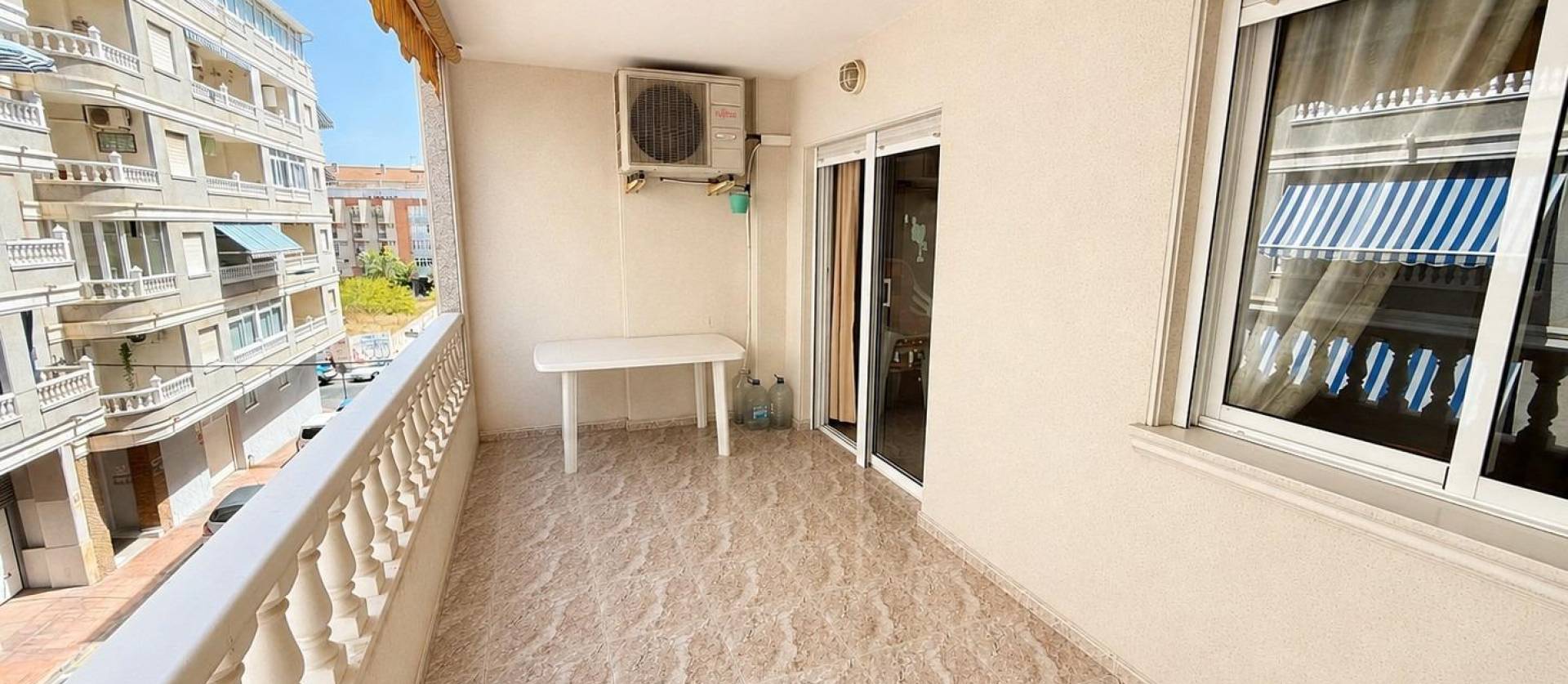 Venta - Apartment - Torrevieja - Playa del cura