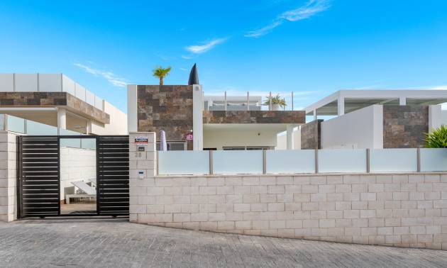 Bestaande woningen - Villa - Orihuela Costa - Villamartín