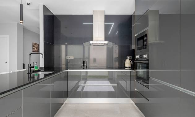 Bestaande woningen - Villa - Orihuela Costa - Villamartín