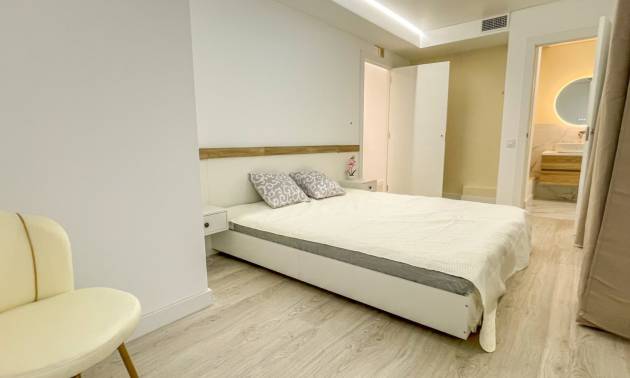 Sale - Apartment - Torrevieja - El Acequión