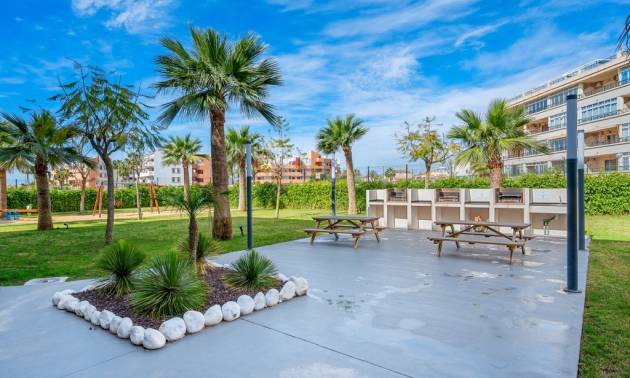 Bestaande woningen - Appartment - Orihuela Costa