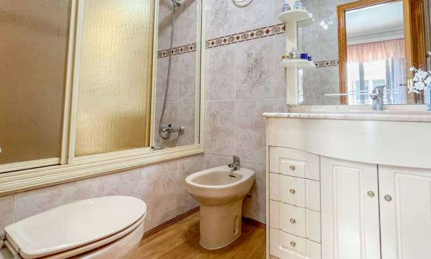 Venta - Apartment - Torrevieja - El Acequión