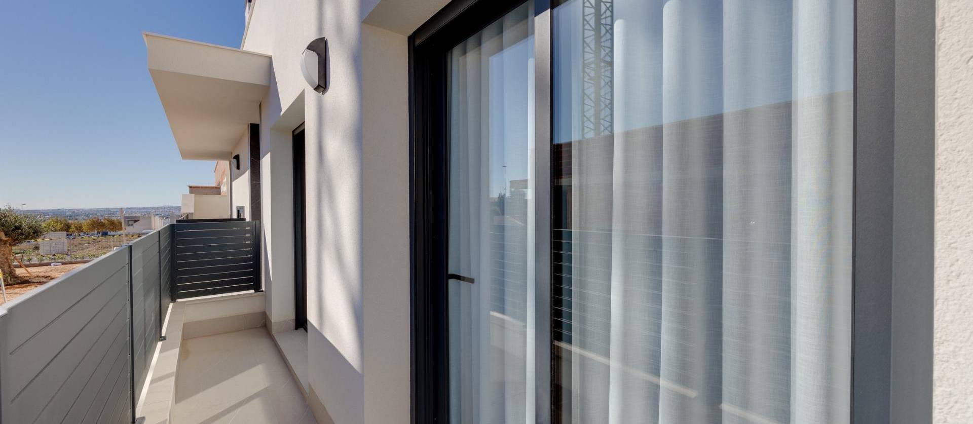 Nueva construcción  - Villa - Torrevieja - Parque Acuático - Sector 25