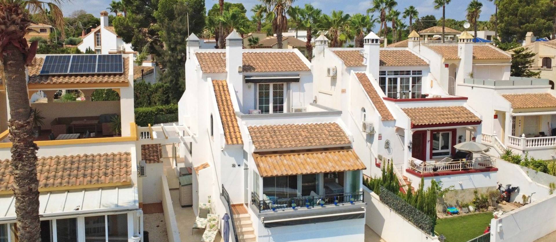 Bestaande woningen - Villa - Orihuela Costa - Villamartín