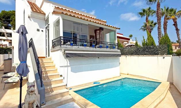 Bestaande woningen - Villa - Orihuela Costa - Villamartín