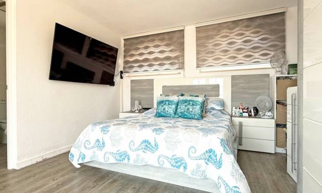 Bestaande woningen - Villa - Orihuela Costa - Villamartín