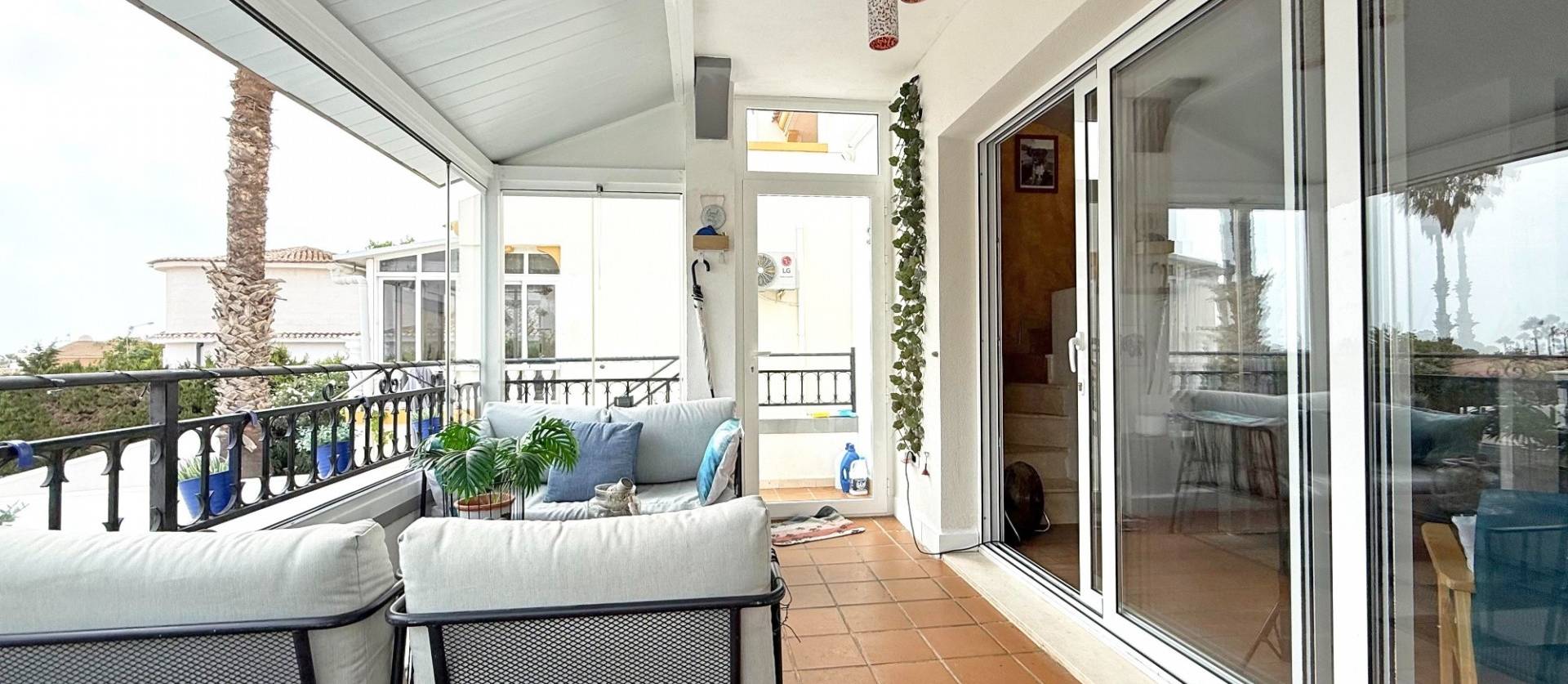 Bestaande woningen - Villa - Orihuela Costa - Villamartín