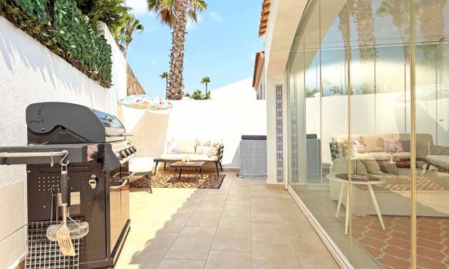 Bestaande woningen - Villa - Orihuela Costa - Villamartín