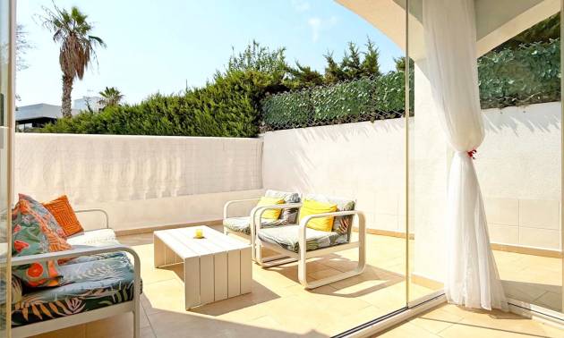 Bestaande woningen - Villa - Orihuela Costa - Villamartín