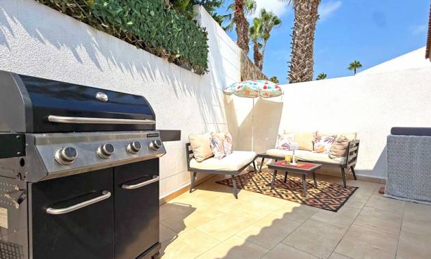 Bestaande woningen - Villa - Orihuela Costa - Villamartín