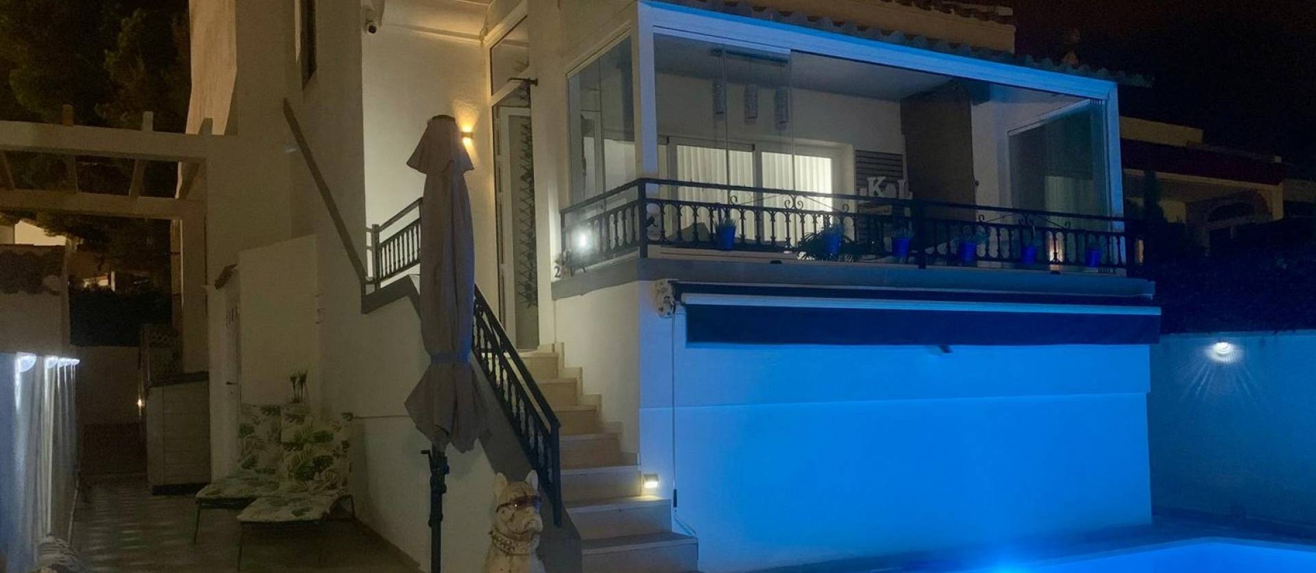 Bestaande woningen - Villa - Orihuela Costa - Villamartín