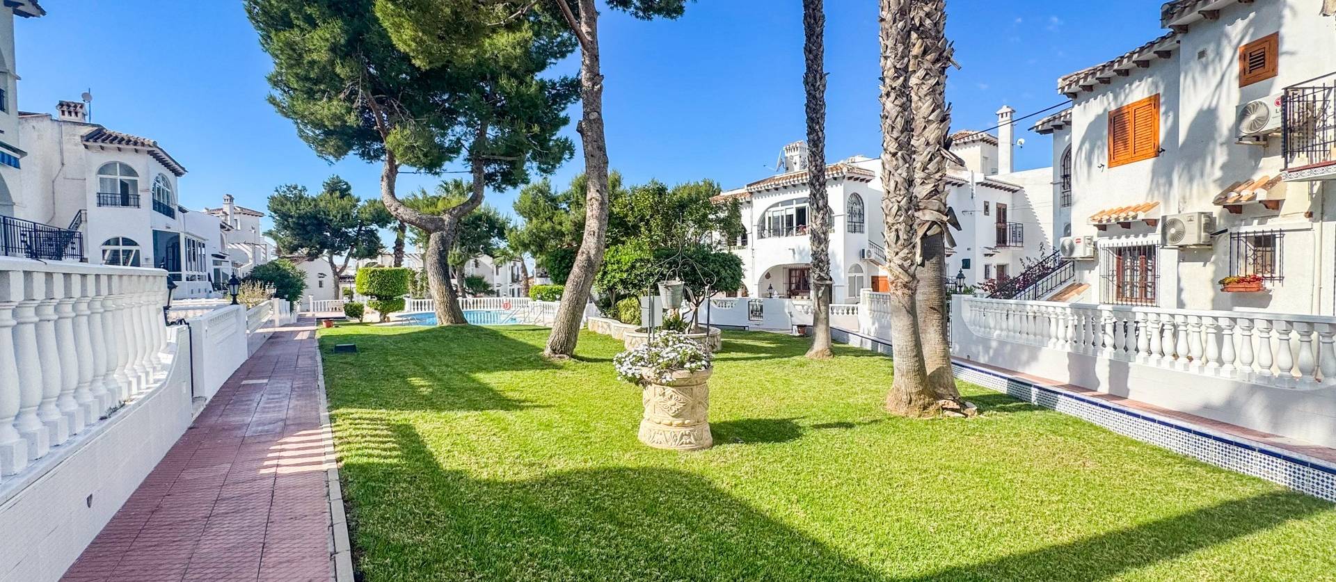 Revente - Bungalow - Torrevieja - Nueva Torrevieja - Aguas Nuevas