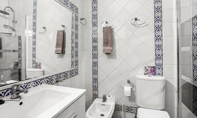 Revente - Bungalow - Torrevieja - Nueva Torrevieja - Aguas Nuevas