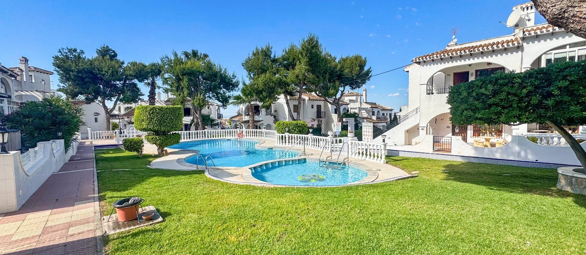 Revente - Bungalow - Torrevieja - Nueva Torrevieja - Aguas Nuevas