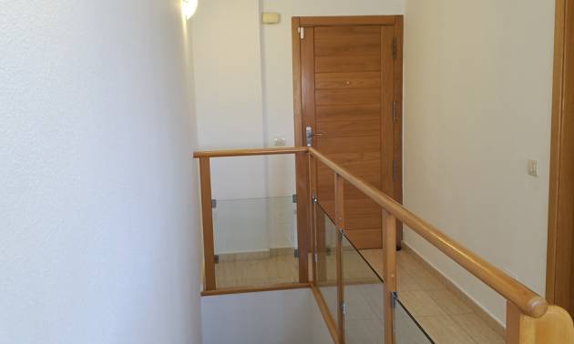 Revente - Apartment - Sucina
