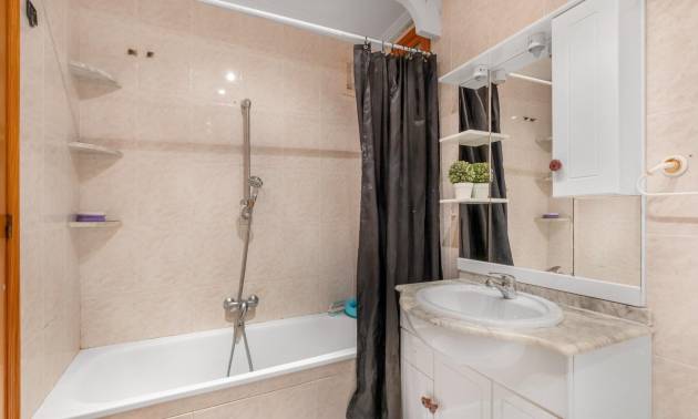 Bestaande woningen - Appartment - Torrevieja - Playa del cura