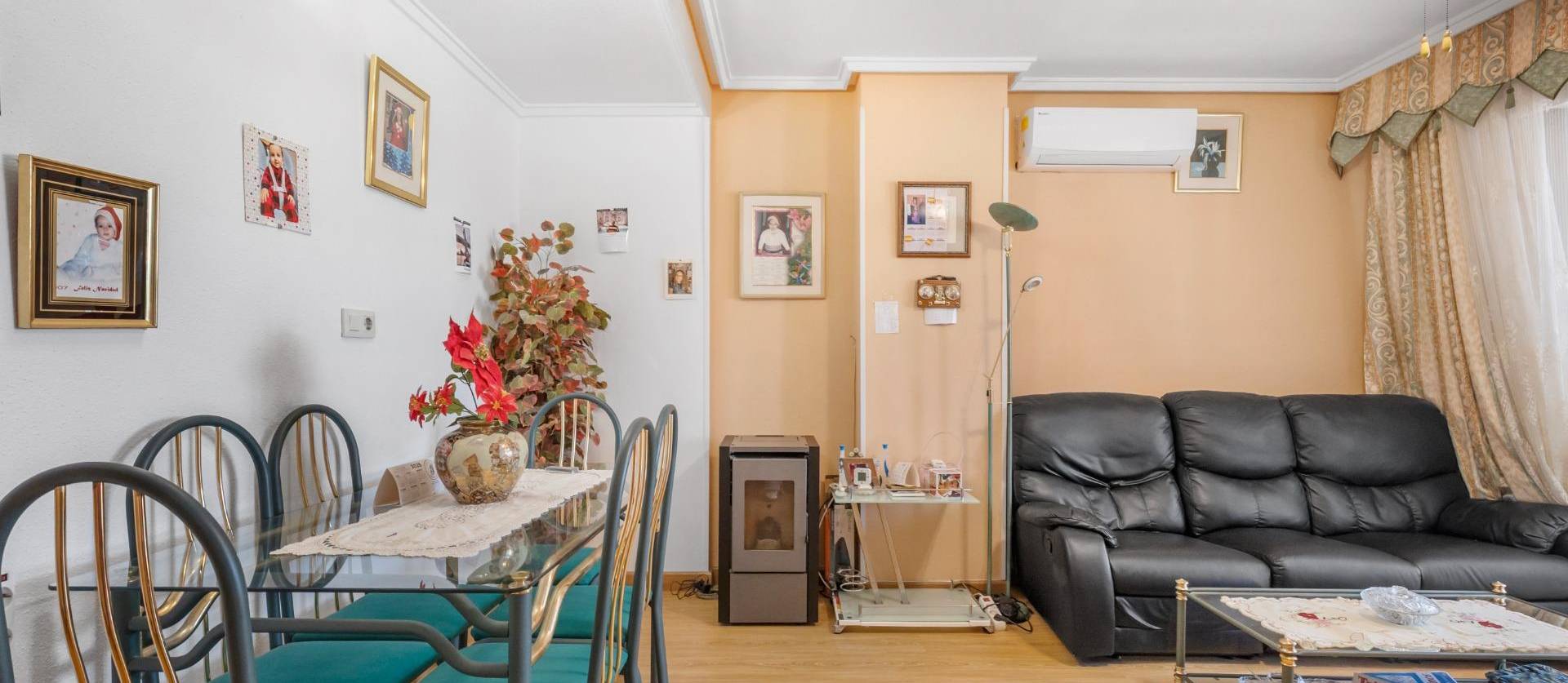 Venta - Apartment - Torrevieja - Playa del cura
