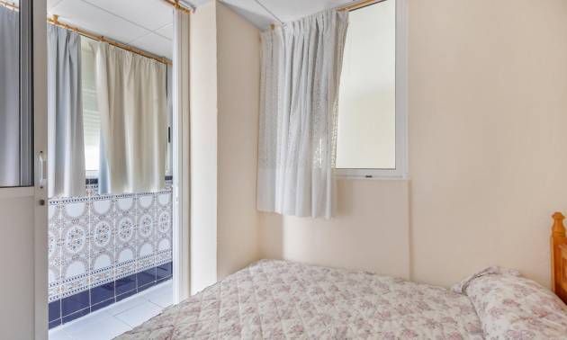 Venta - Apartment - Torrevieja - Playa del cura