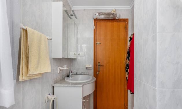 Venta - Apartment - Torrevieja - Playa del cura
