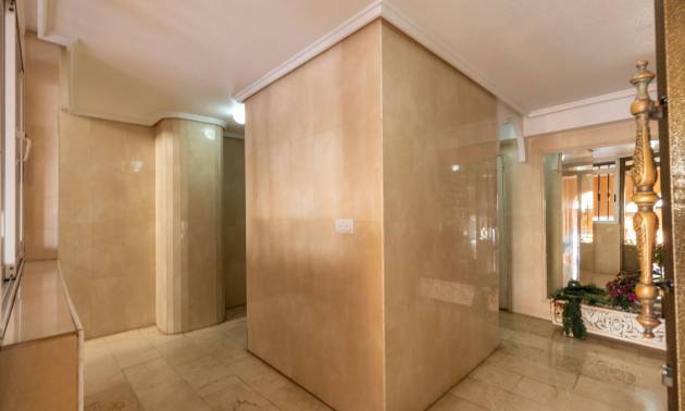 Venta - Apartment - Torrevieja - Playa del cura
