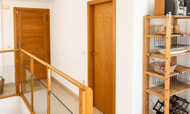 Revente - Apartment - Sucina