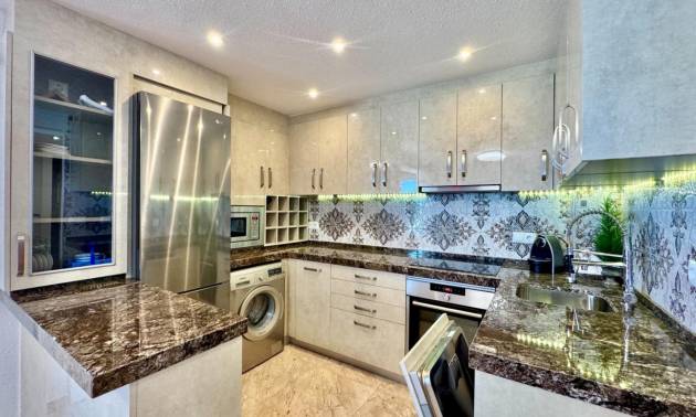 Sale - Apartments - Torrevieja - La Mata