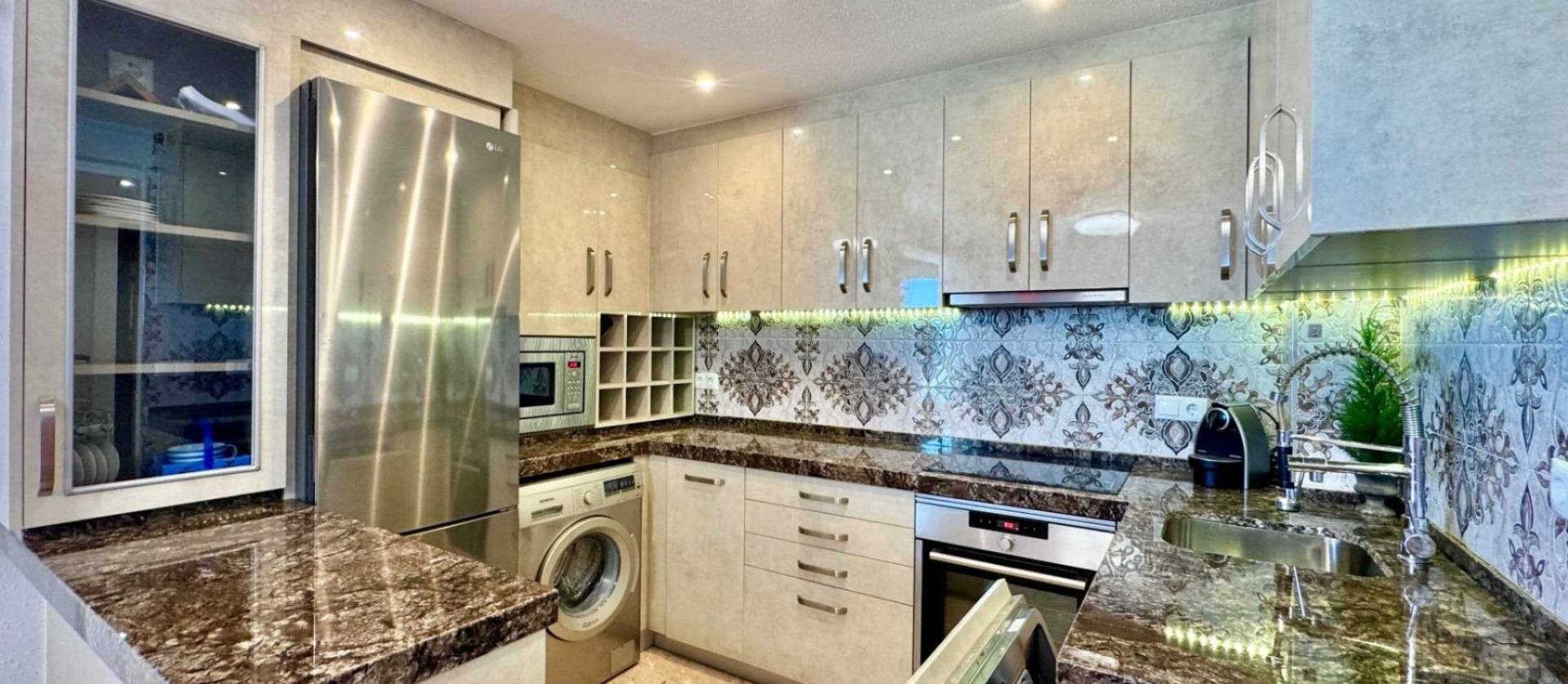 Sale - Apartments - Torrevieja - La Mata