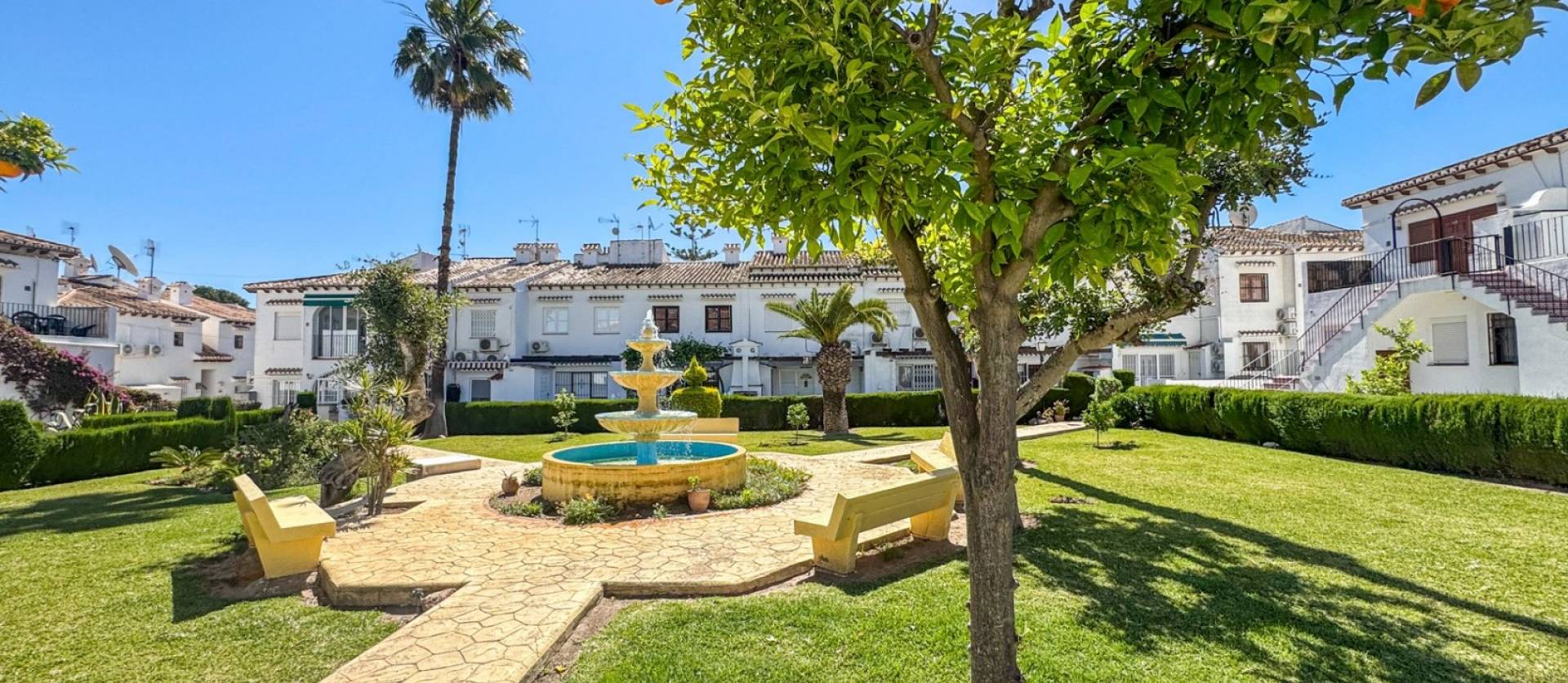 Sale - Bungalow - Torrevieja - Los Balcones
