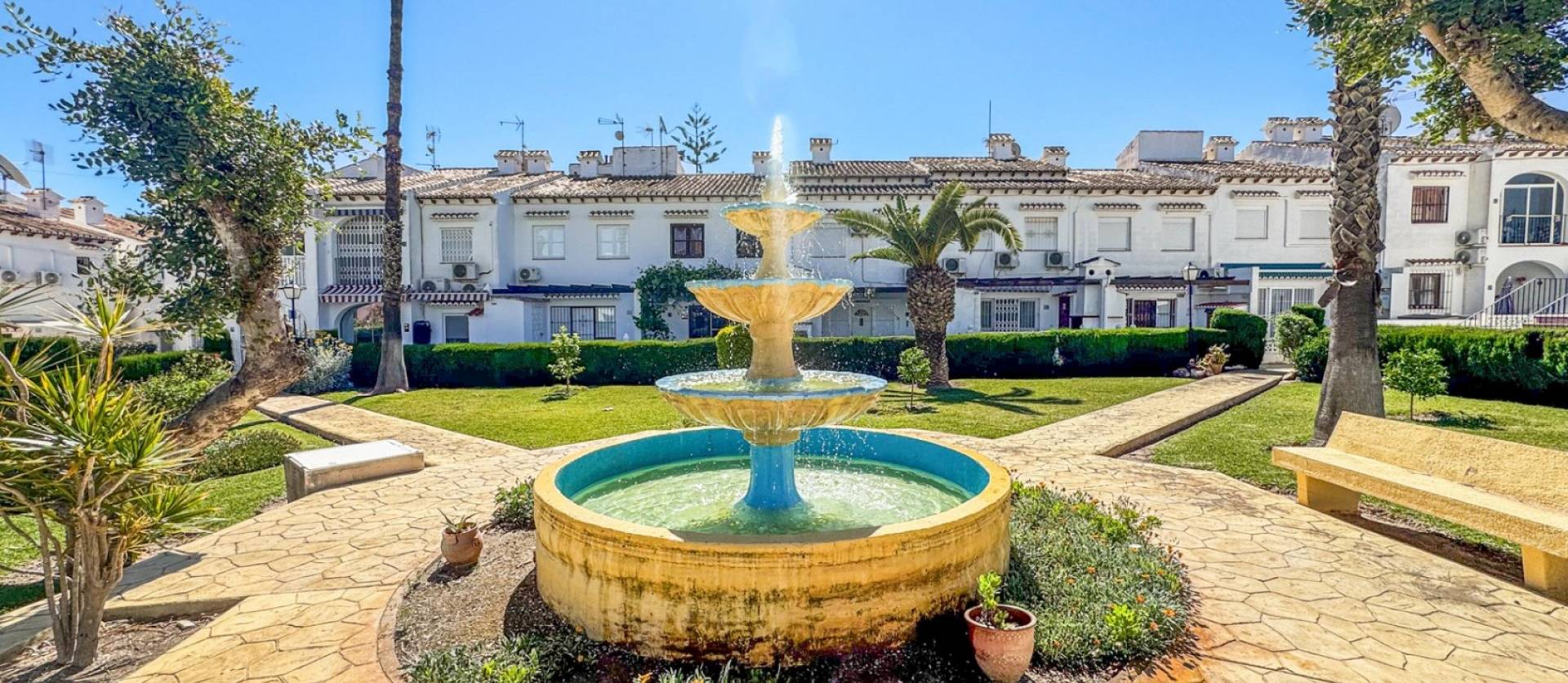 Sale - Bungalow - Torrevieja - Los Balcones