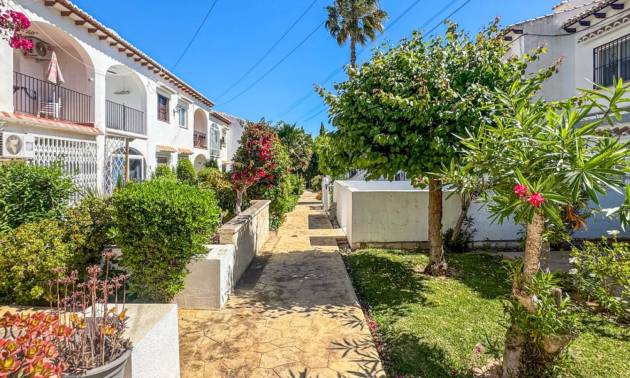 Sale - Bungalow - Torrevieja - Los Balcones