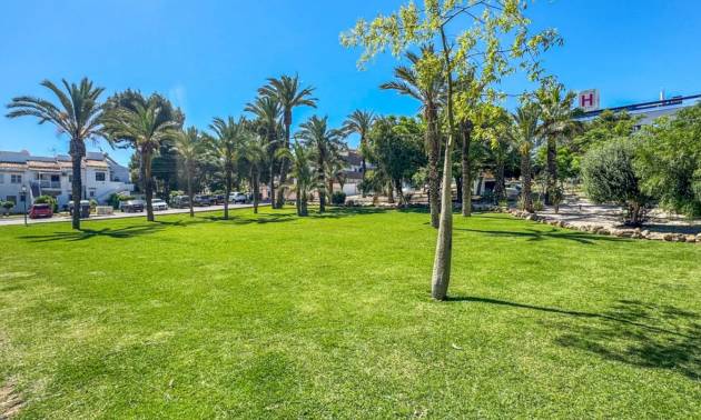 Sale - Bungalow - Torrevieja - Los Balcones
