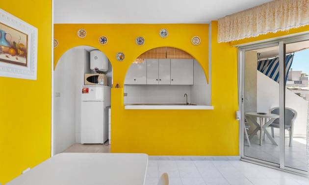 Revente - Apartment - Torrevieja - La Mata pueblo