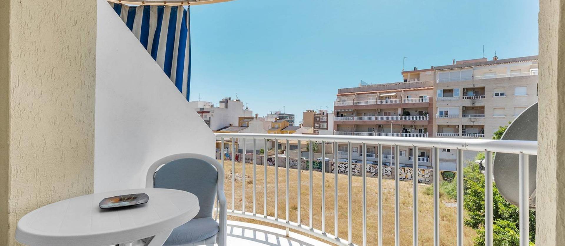 Revente - Apartment - Torrevieja - La Mata pueblo