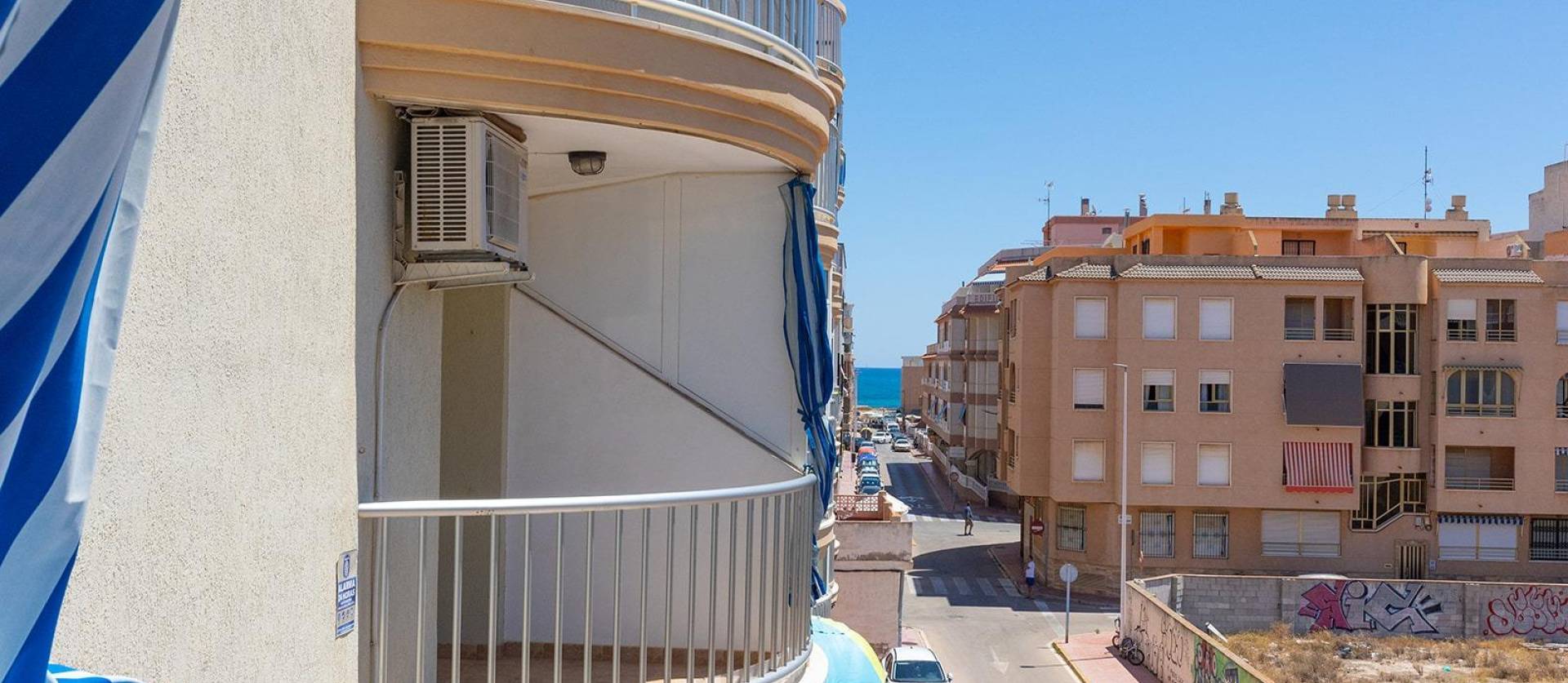 Revente - Apartment - Torrevieja - La Mata pueblo