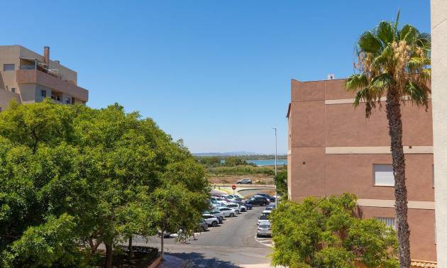 Revente - Apartment - Torrevieja - La Mata pueblo