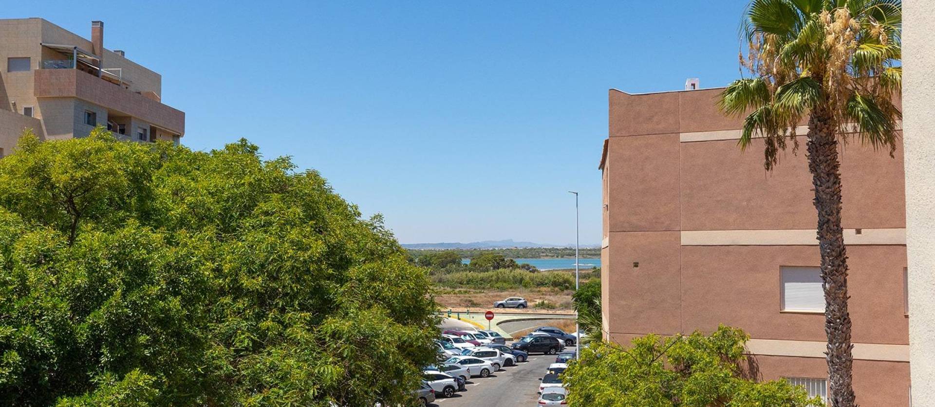 Revente - Apartment - Torrevieja - La Mata pueblo