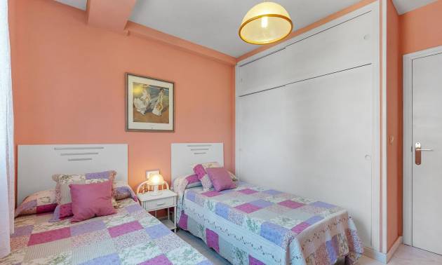 Revente - Apartment - Torrevieja - La Mata pueblo
