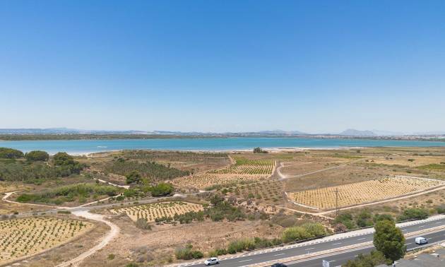 Revente - Apartment - Torrevieja - La Mata pueblo