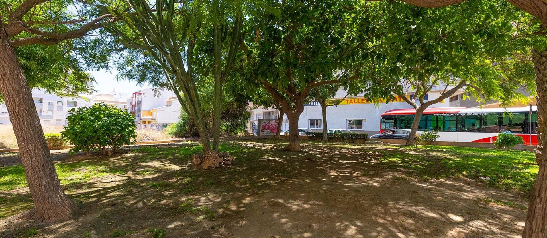 Revente - Apartment - Torrevieja - La Mata pueblo