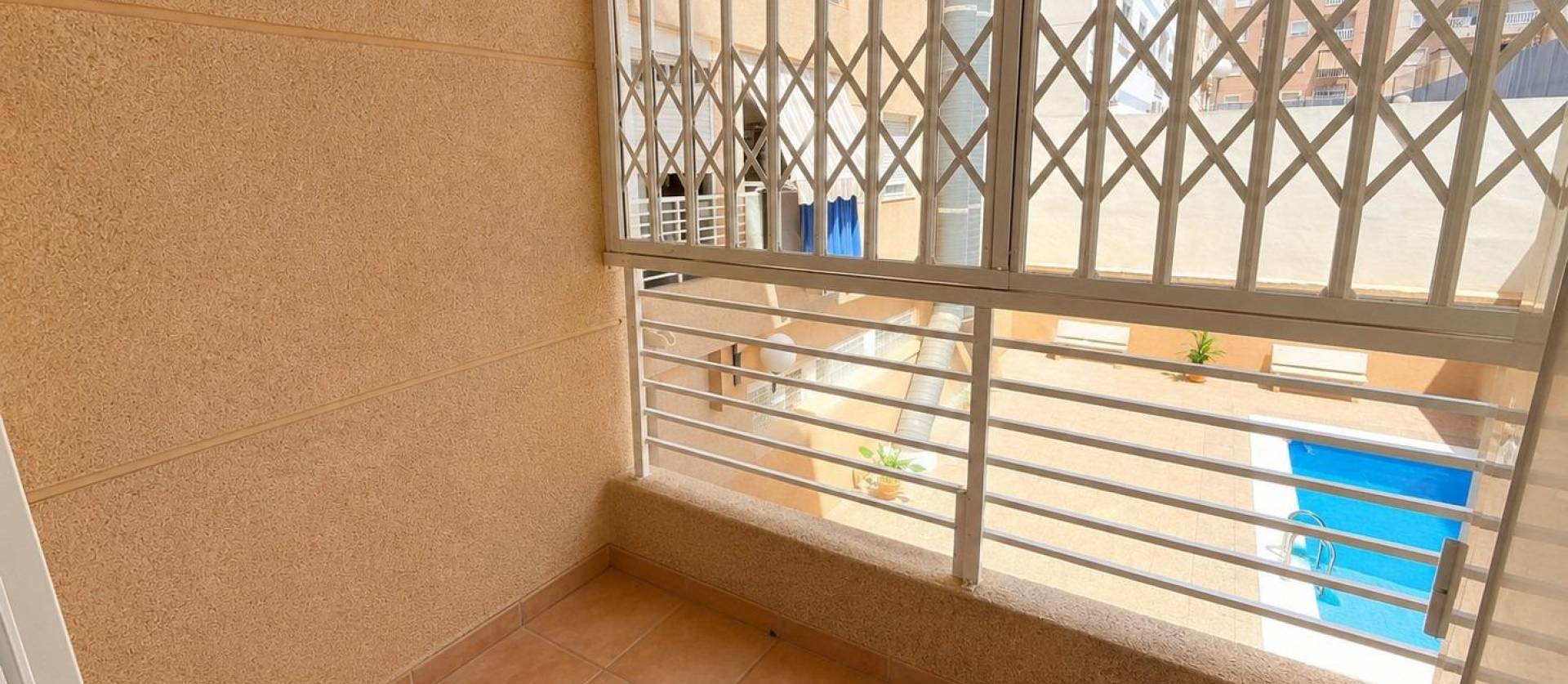 Revente - Apartment - Torrevieja - Estacion de autobuses