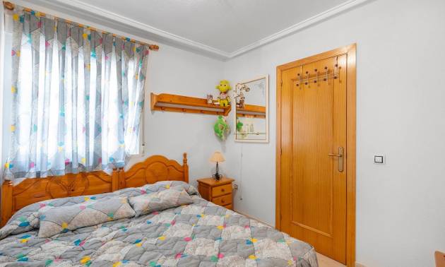Sale - Apartment - Torrevieja - Estacion de autobuses
