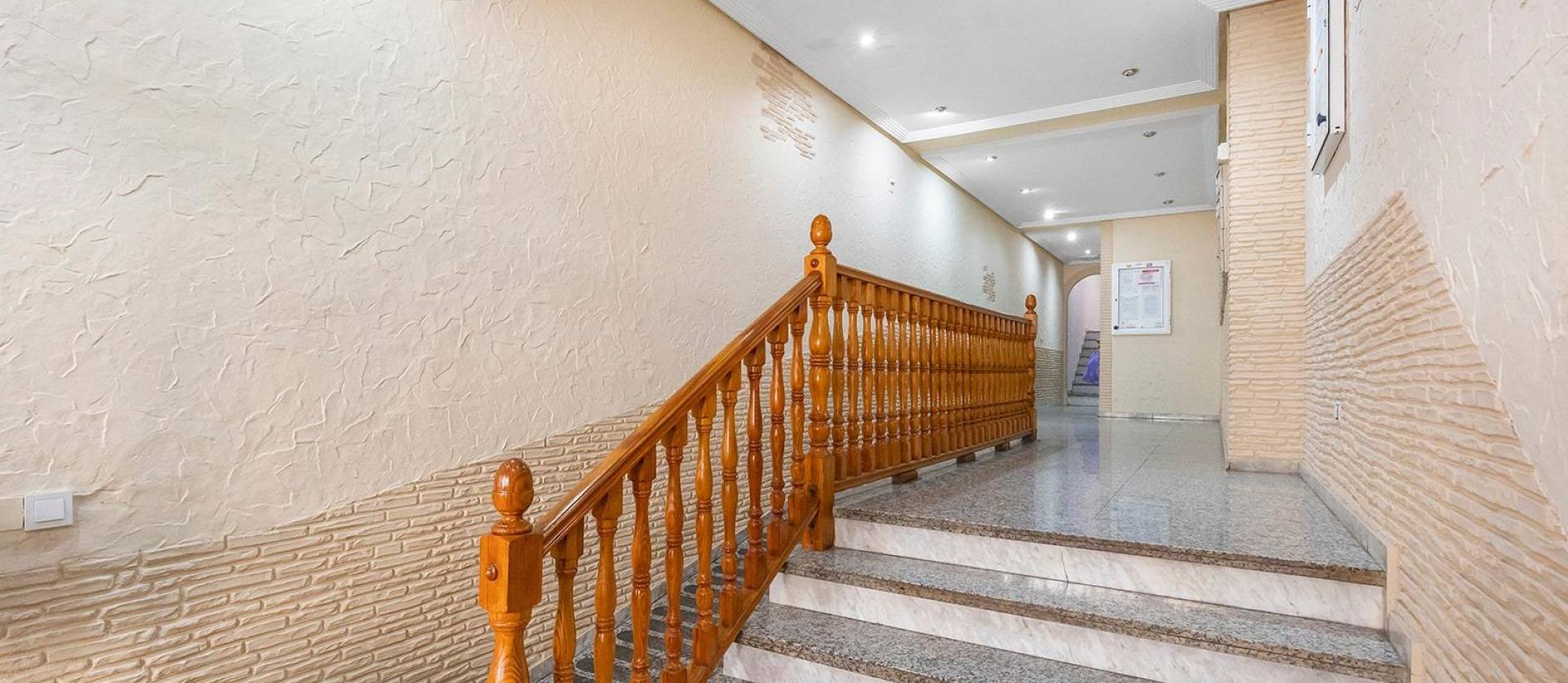 Sale - Apartment - Torrevieja - Estacion de autobuses