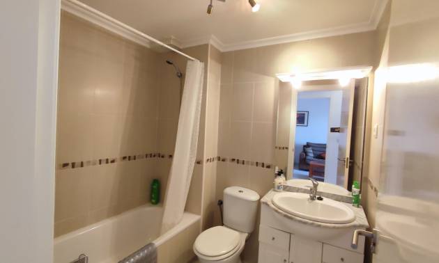 Revente - Apartment - Sucina