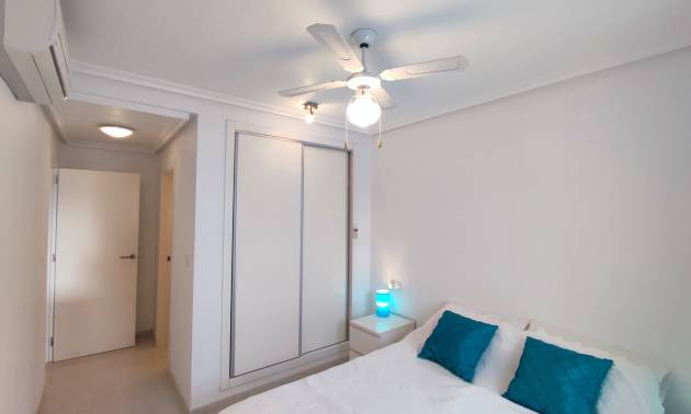 Revente - Apartment - Sucina